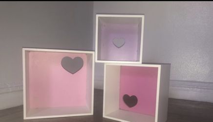 Girls room cubby/cubicle