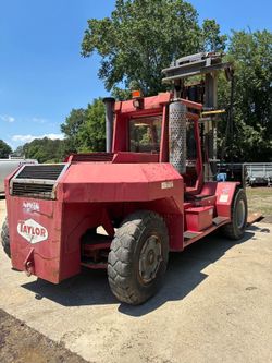 Taylor Forklift Diesel TE300M 30,000lbs