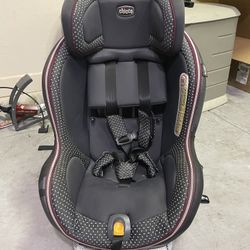 Chicco NextFit Zip Convertible Car Seat 
