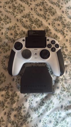 Nacon Revolution Controller