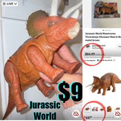 $9 Jurassic World Roarivores Triceratops original toy figure for collection