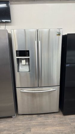 Refrigerator Samsung Used