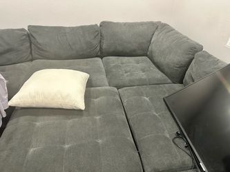 Sectional couch