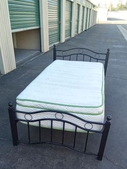 TWIN BLACK METAL BED FRAME WITH MATTRESS