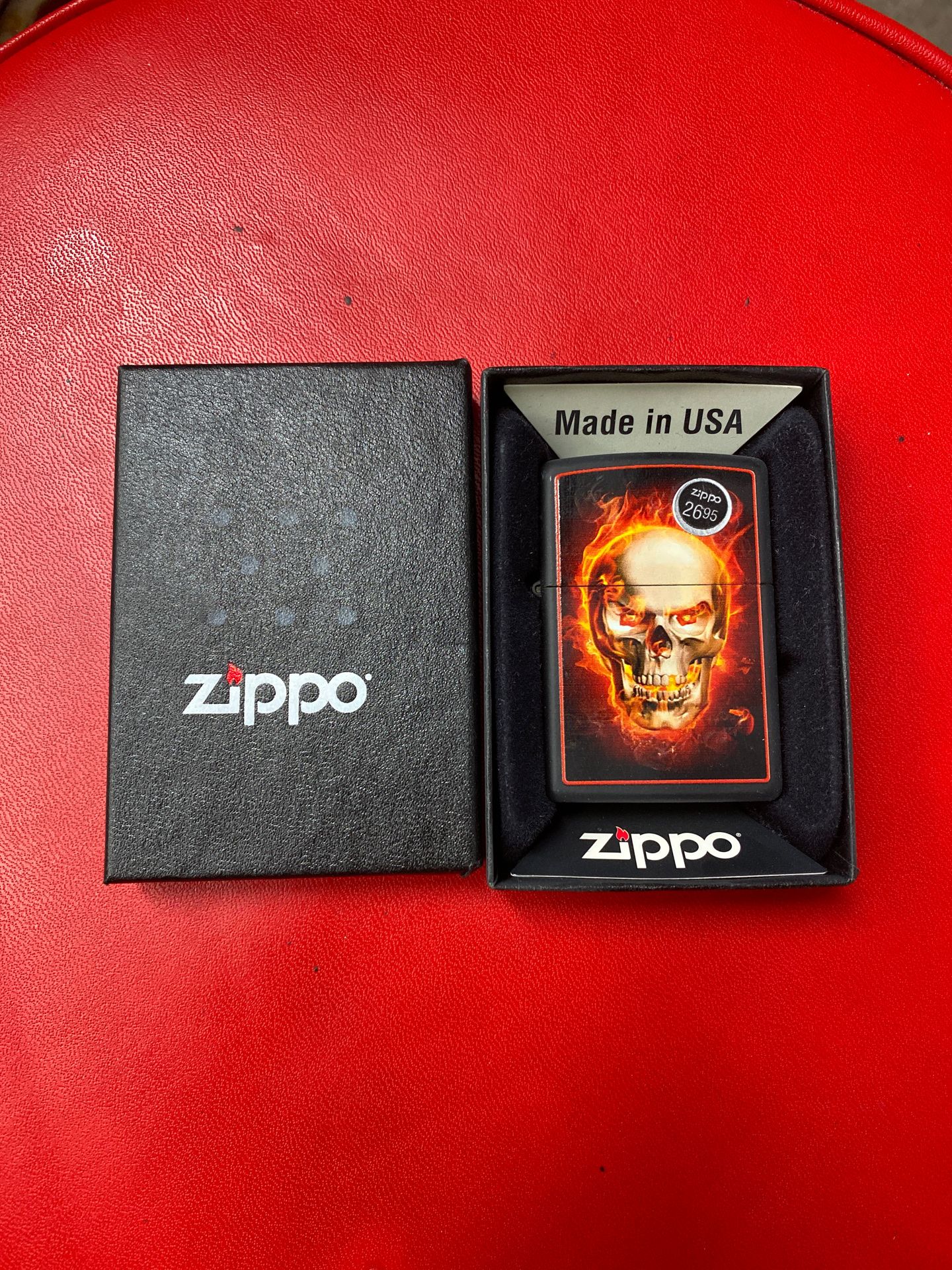 Burning Skull zippo