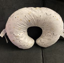 Boppy pillow