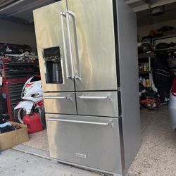 Kitchenaid Stainless Steel Refrigerator And Freezer