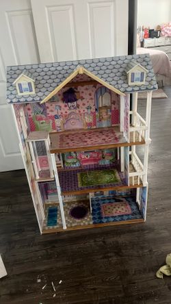 Barbie house