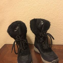 Girls Snow Boots Size 12c