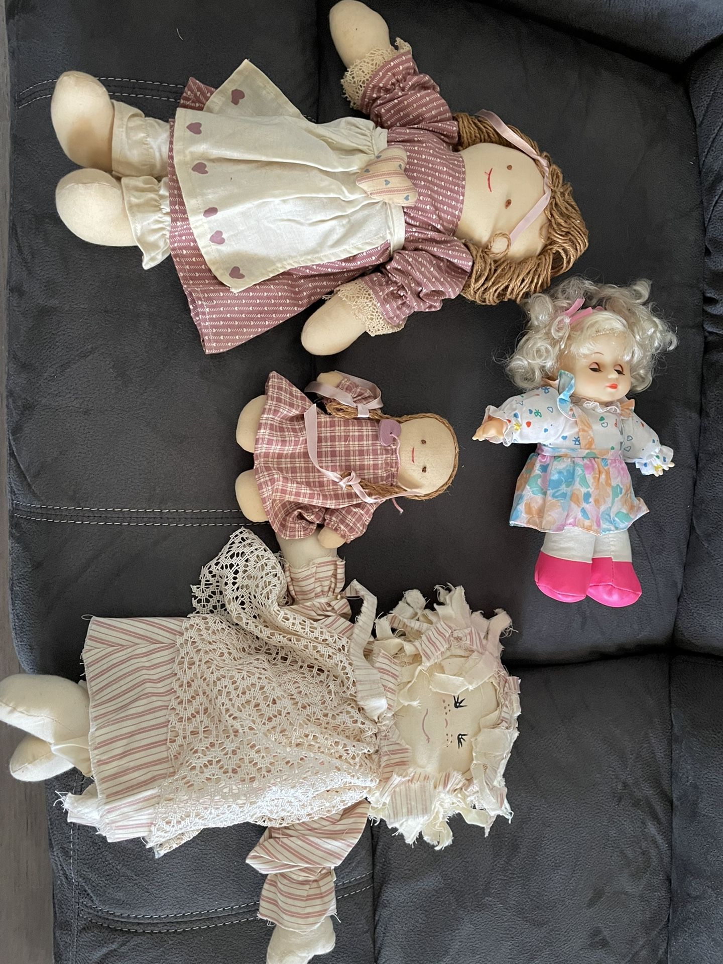 Dolls For Sale ( Selling Together ) 