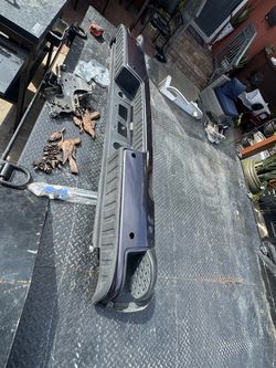 2016 GMC 2500 Rear Bumper