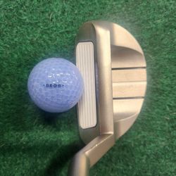 ⛳️ Odyssey X-Act Chipper