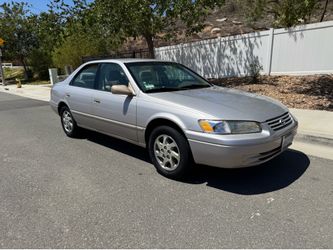 1999 Toyota Camry