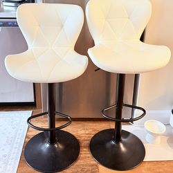 Modern Bar Stools Set of 2 | Faux Leather
