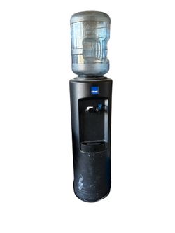 Water cooler
