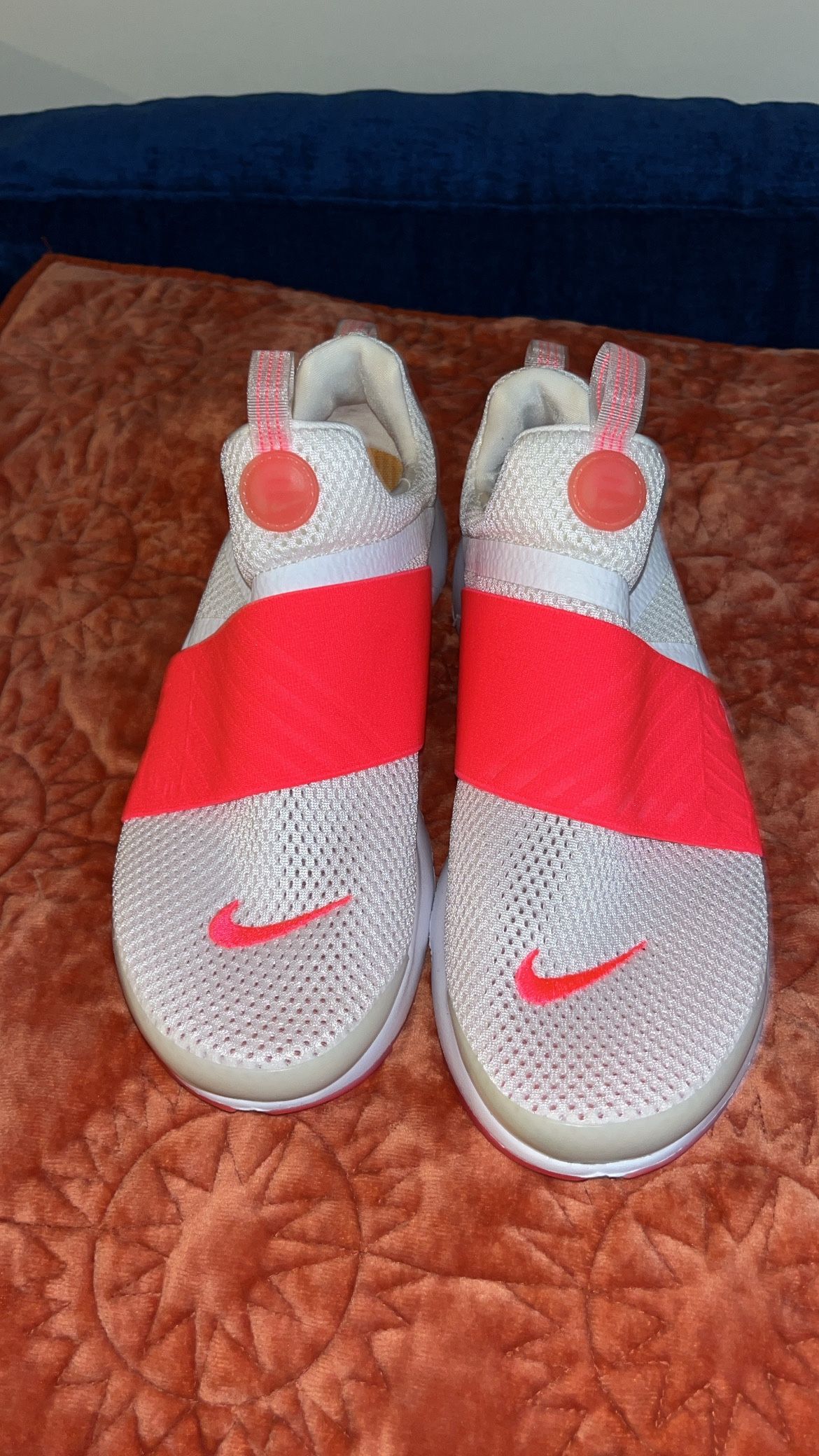 Nike 7Y $40.00 (Brand New)