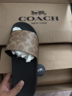 Coach Slides Size 9
