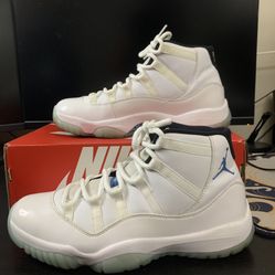 Jordan 11 Legend Blue