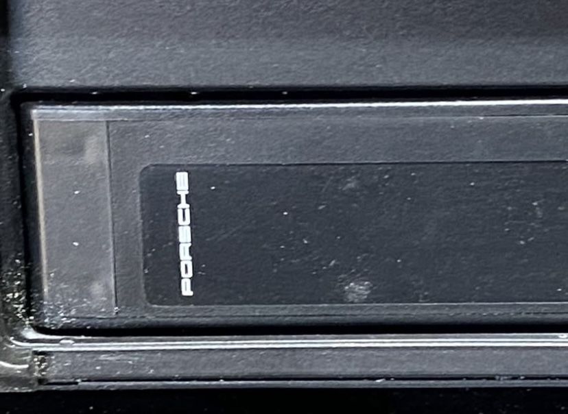 CD changer For Porsche 986 Boxster 