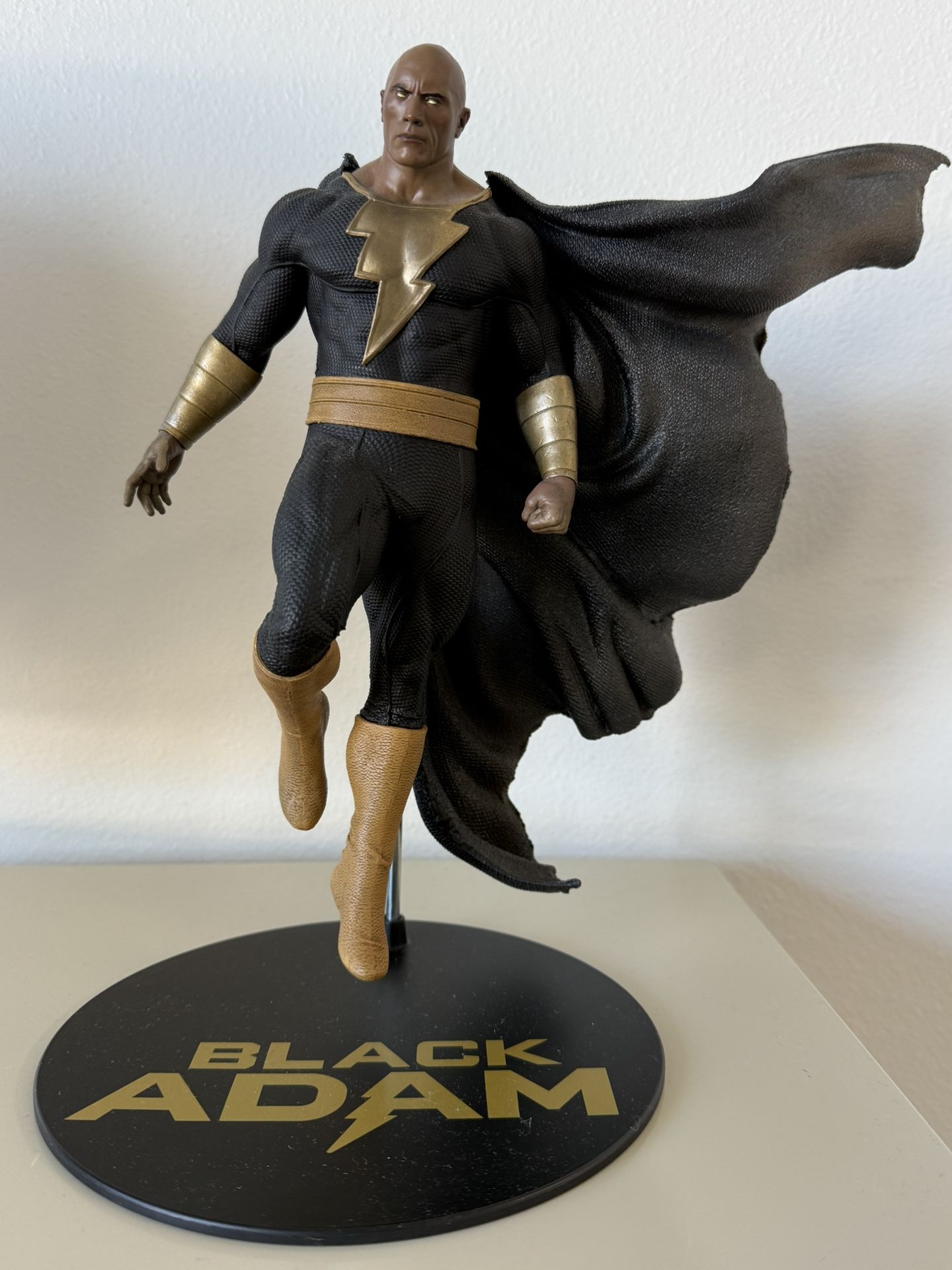 Black Adam - Statue