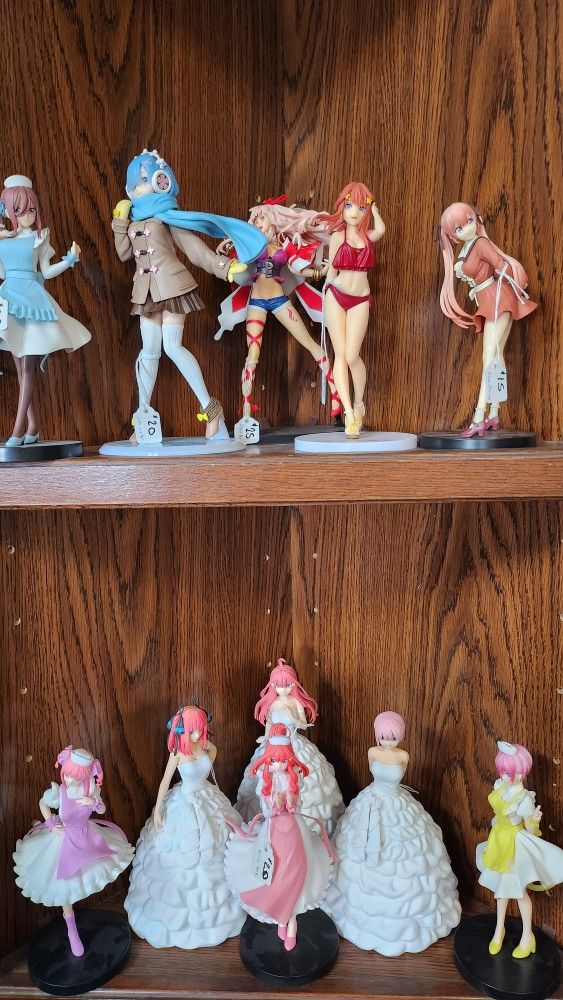 Anime Statues