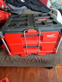 Milwaukee  pack out tool  box