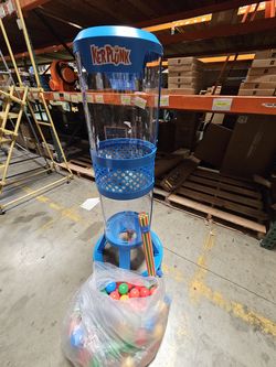Giant KerPlunk game