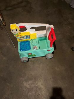 Toy pushing cart