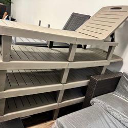 New Outdoor Chase Lounge Set Of 4 For $200