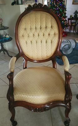 Antique Victorian Chesterfield armchair