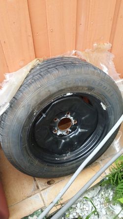 Tire de respuesto 225/65R 17lo