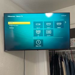 40 inch Hisense TV