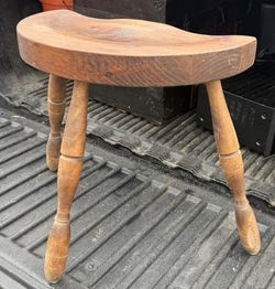 Vintage Country Craftsman Milking Stool 18W x 12Dp x 17H