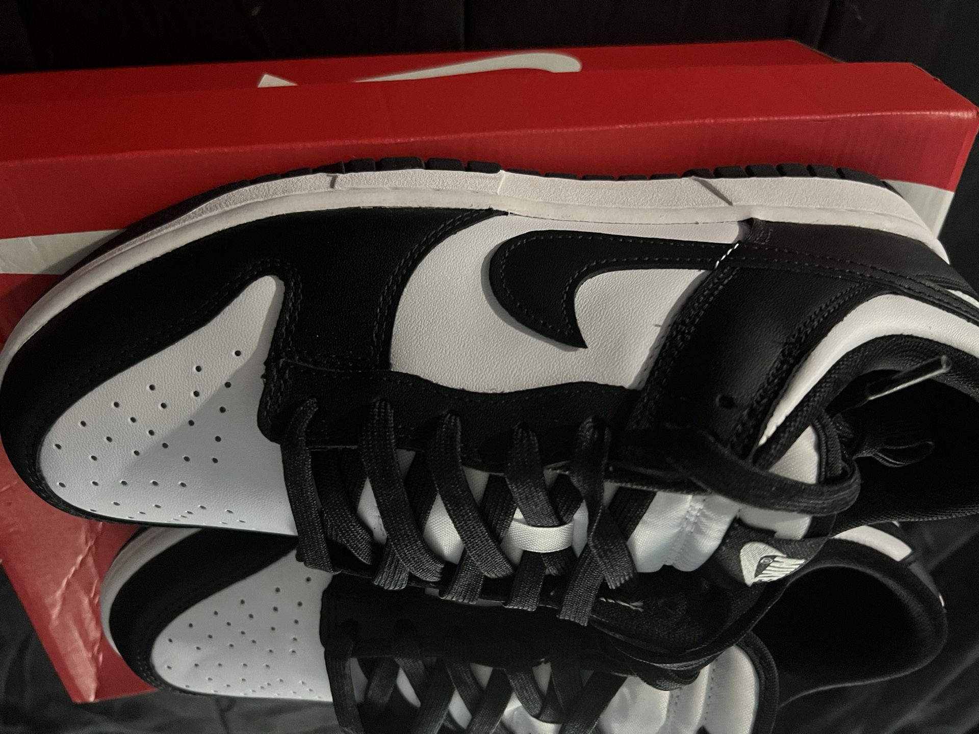 Nike Dunk Pandas