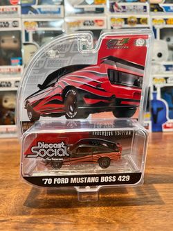 Petersen Diecast Social Green Light Exclusive 1970 Ford Mustang Diecast Car