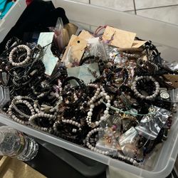 Lot Of Bracelets. 