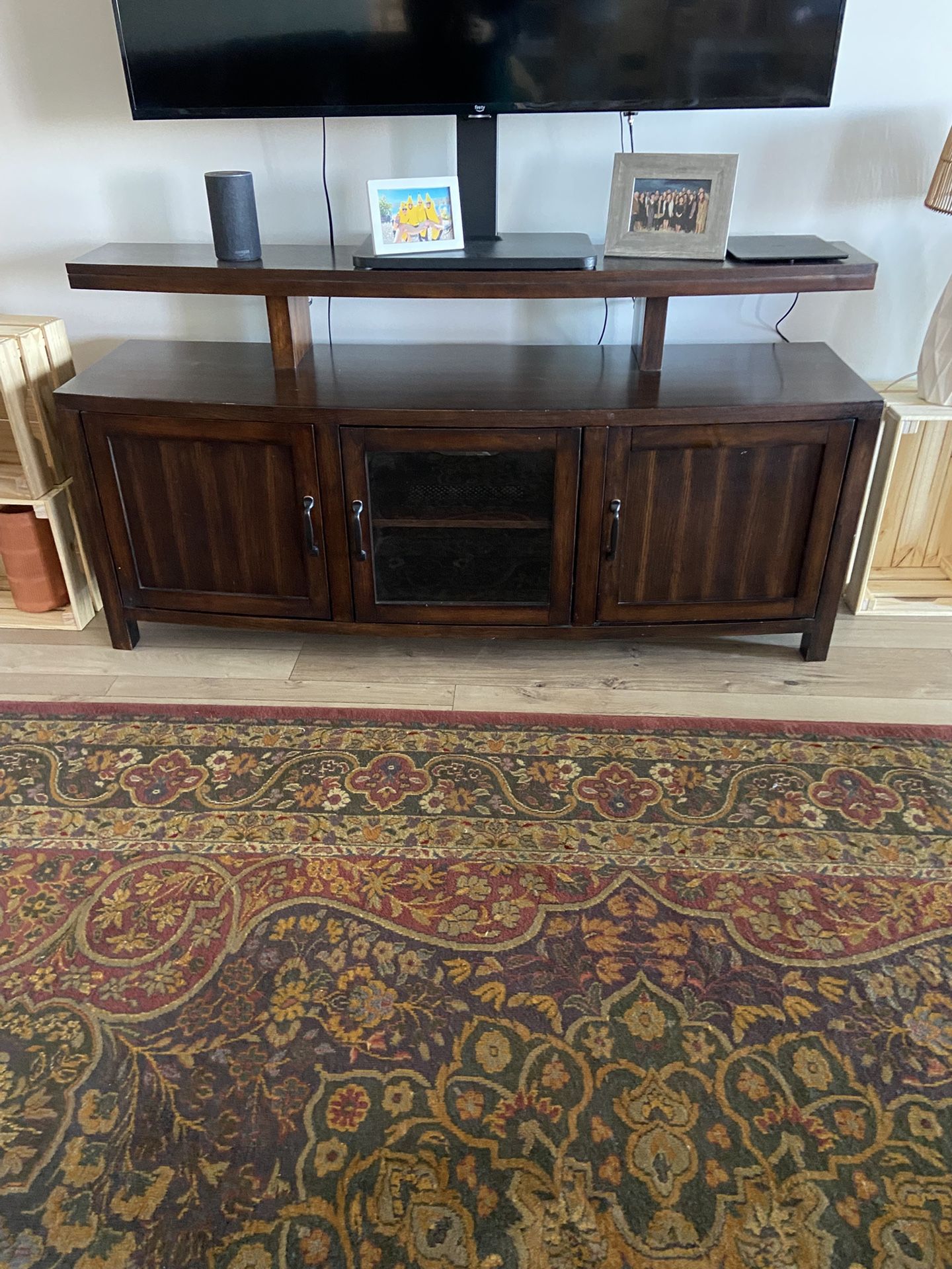 Tv Stand With Interchangeable Doors