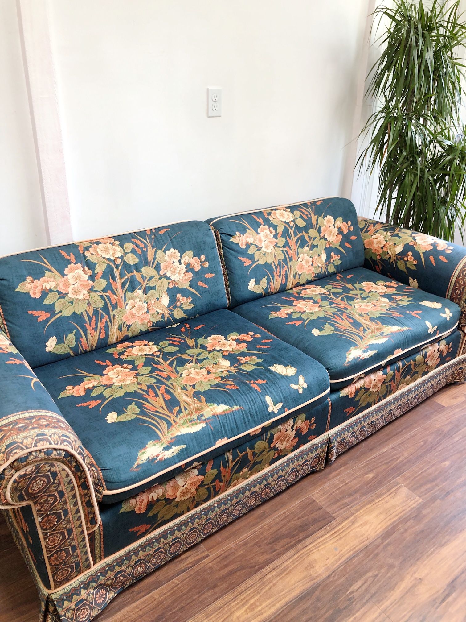Maximalista 80s/90s Blue Custom Couch 