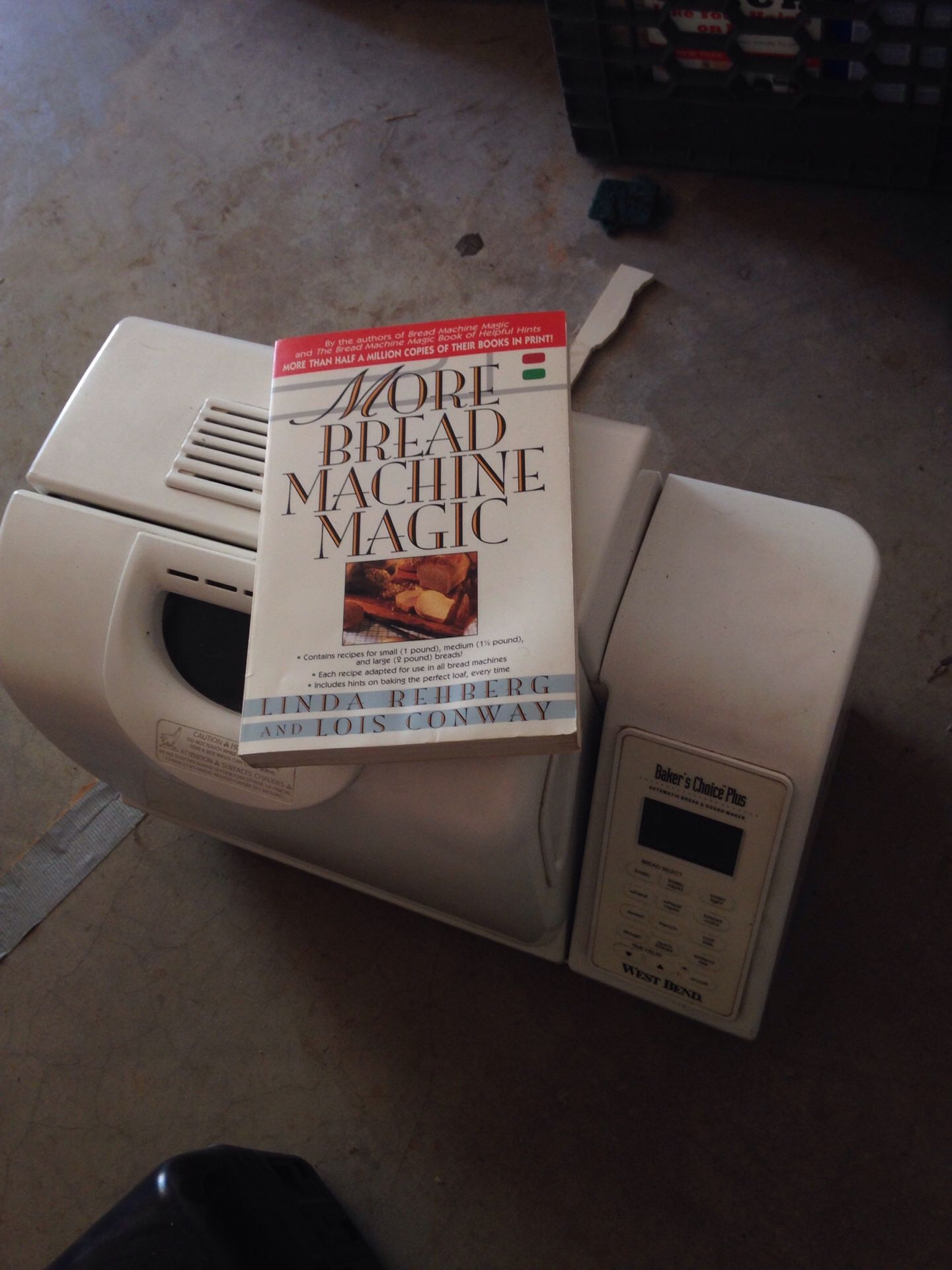 West bend automatic bread and dough maker