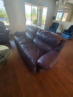 Recliners sofa set.