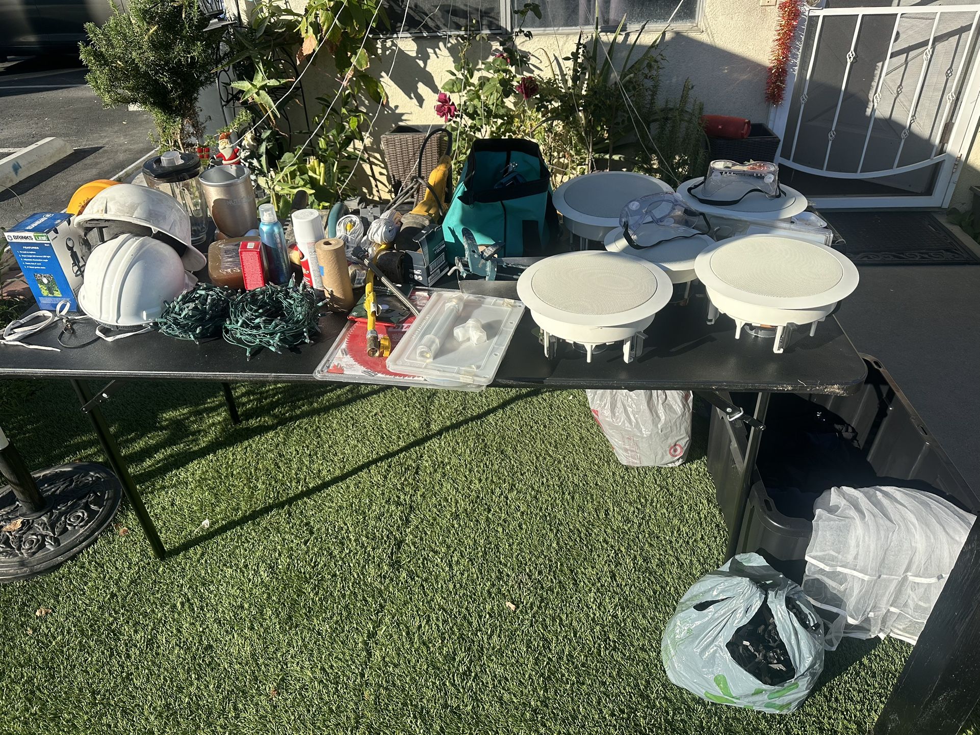 YARD SALE