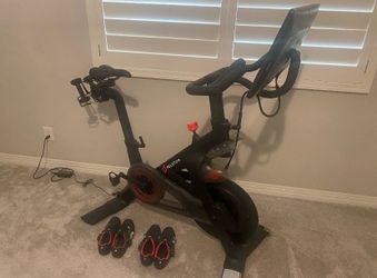 Peloton Bike