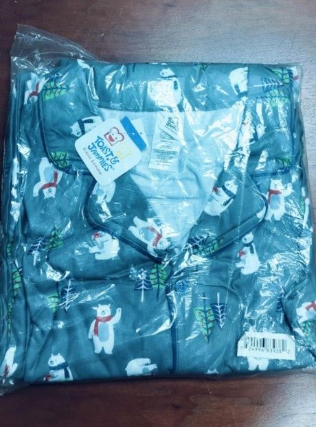 Toast & Jammies 2x sleep wear set. Unused