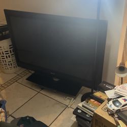50 Inches Philips Tv Good Condition 