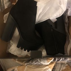 Fashion Nova Womens Boots
