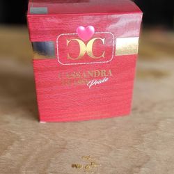 Cassandra classy privee perfume
