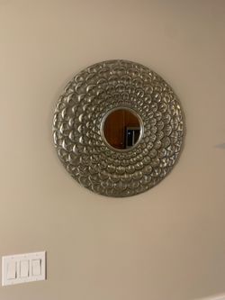 Wall mirror
