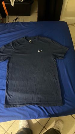 Men’s Nike tee shirt size small