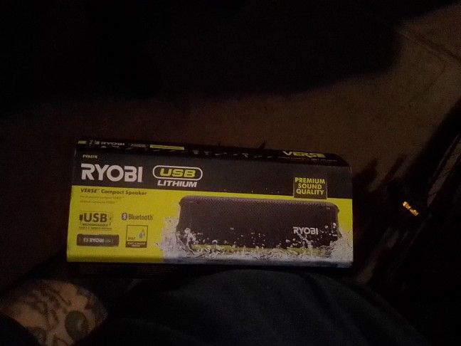 Ryobi VERSE Compact Speaker