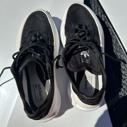 Adidas Adifoam Men’s 7.5